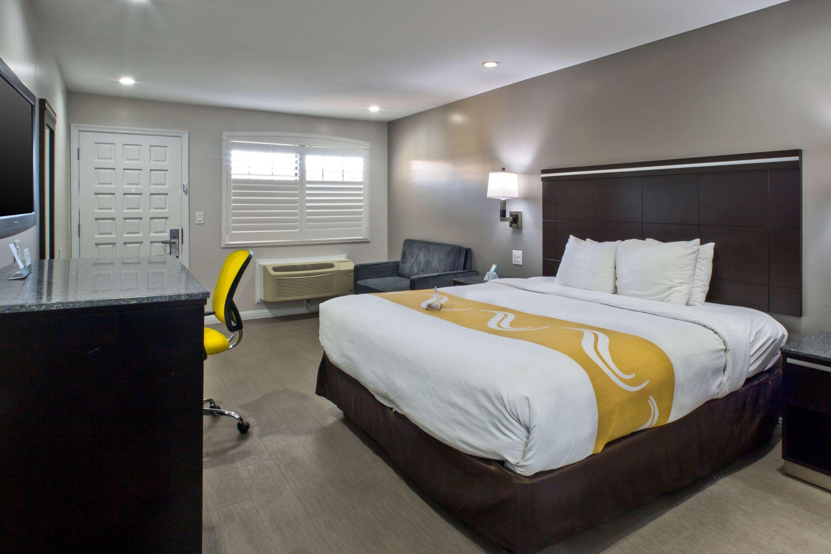 Bay Area Inn & Suites Hayward Bagian luar foto