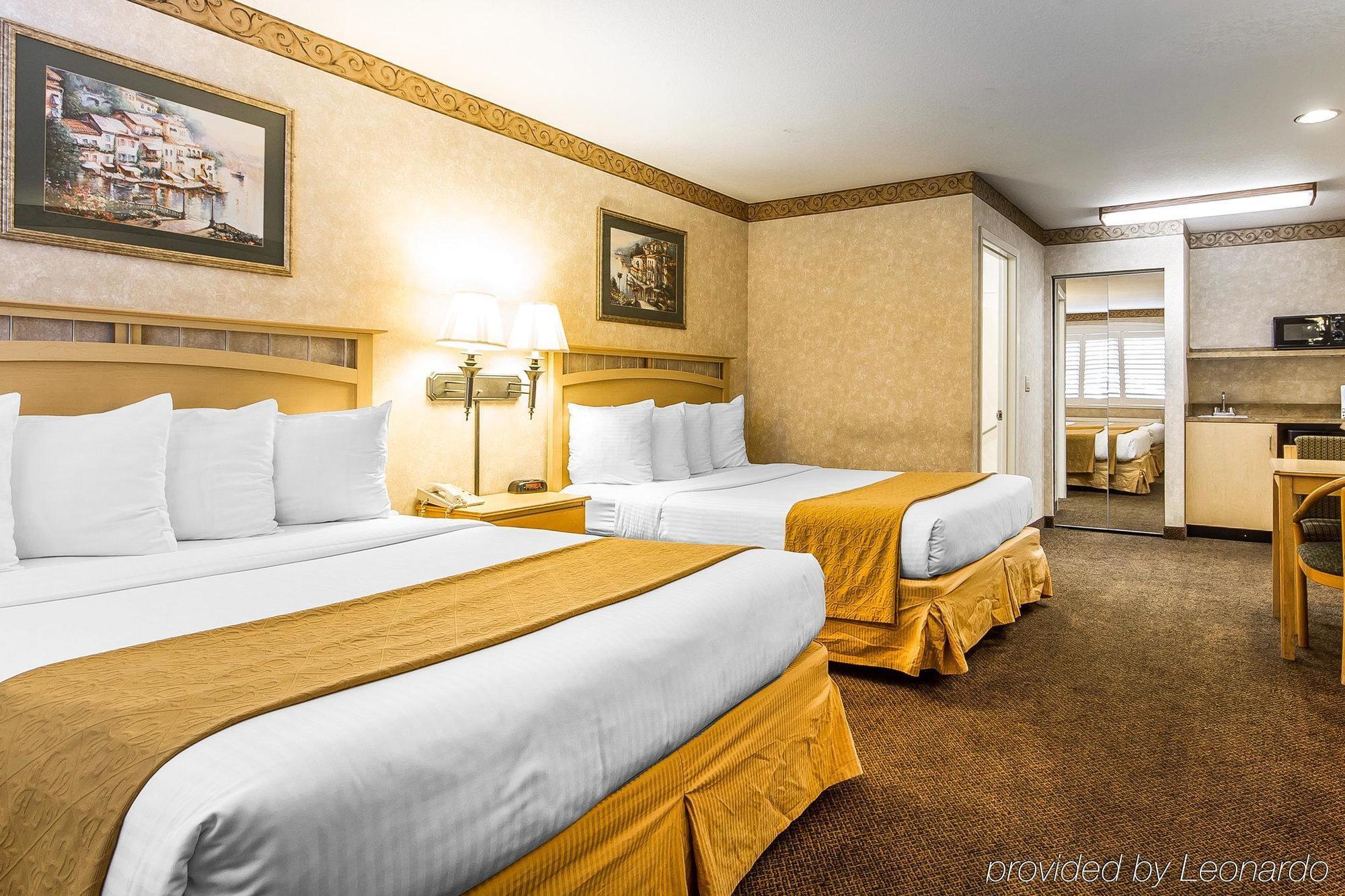 Bay Area Inn & Suites Hayward Bagian luar foto