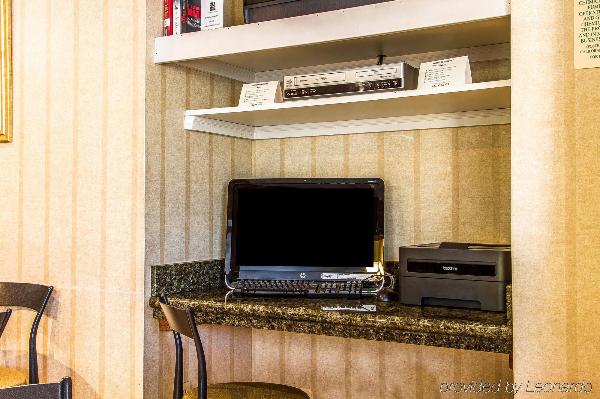 Bay Area Inn & Suites Hayward Bagian luar foto