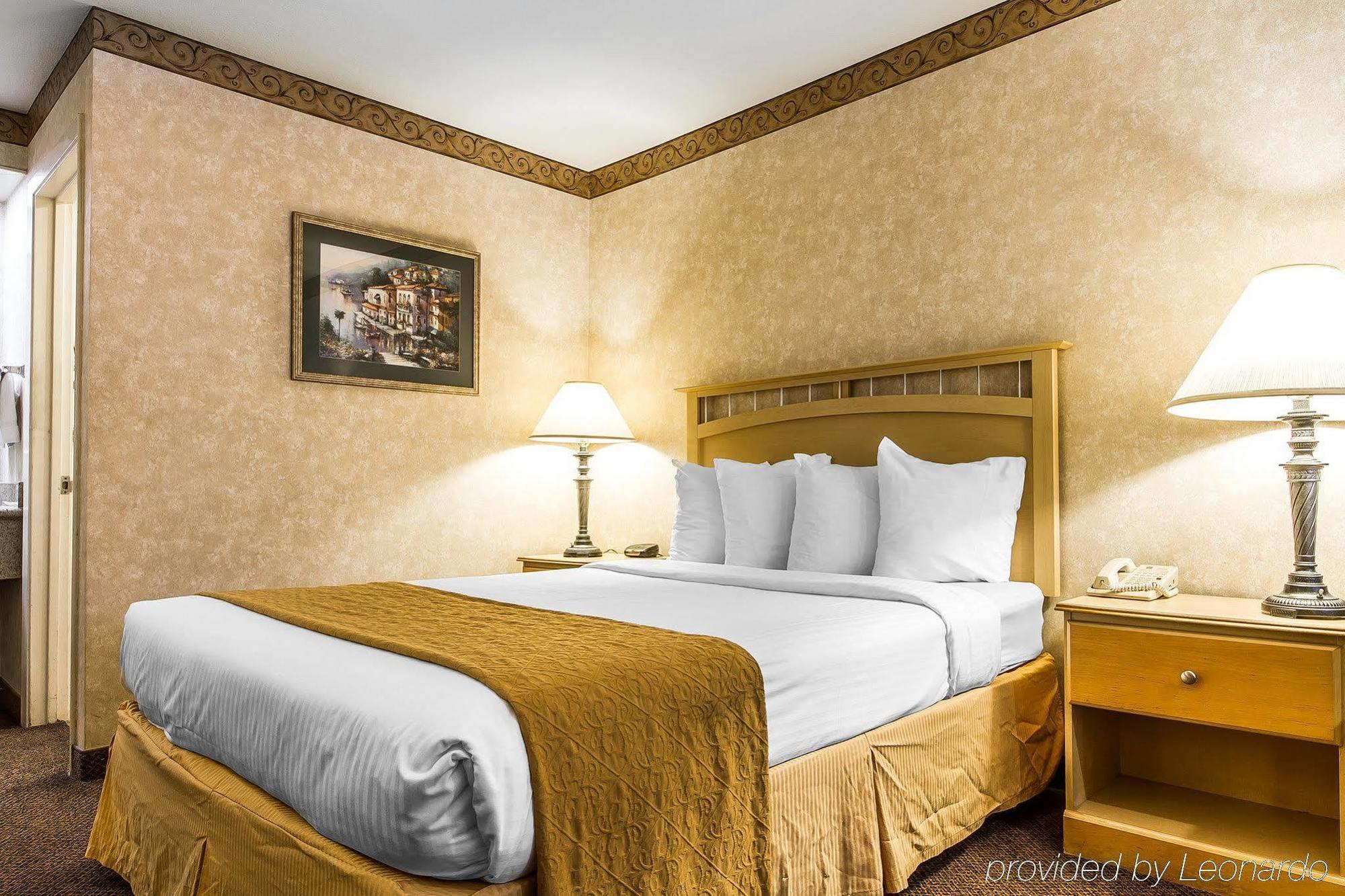 Bay Area Inn & Suites Hayward Bagian luar foto
